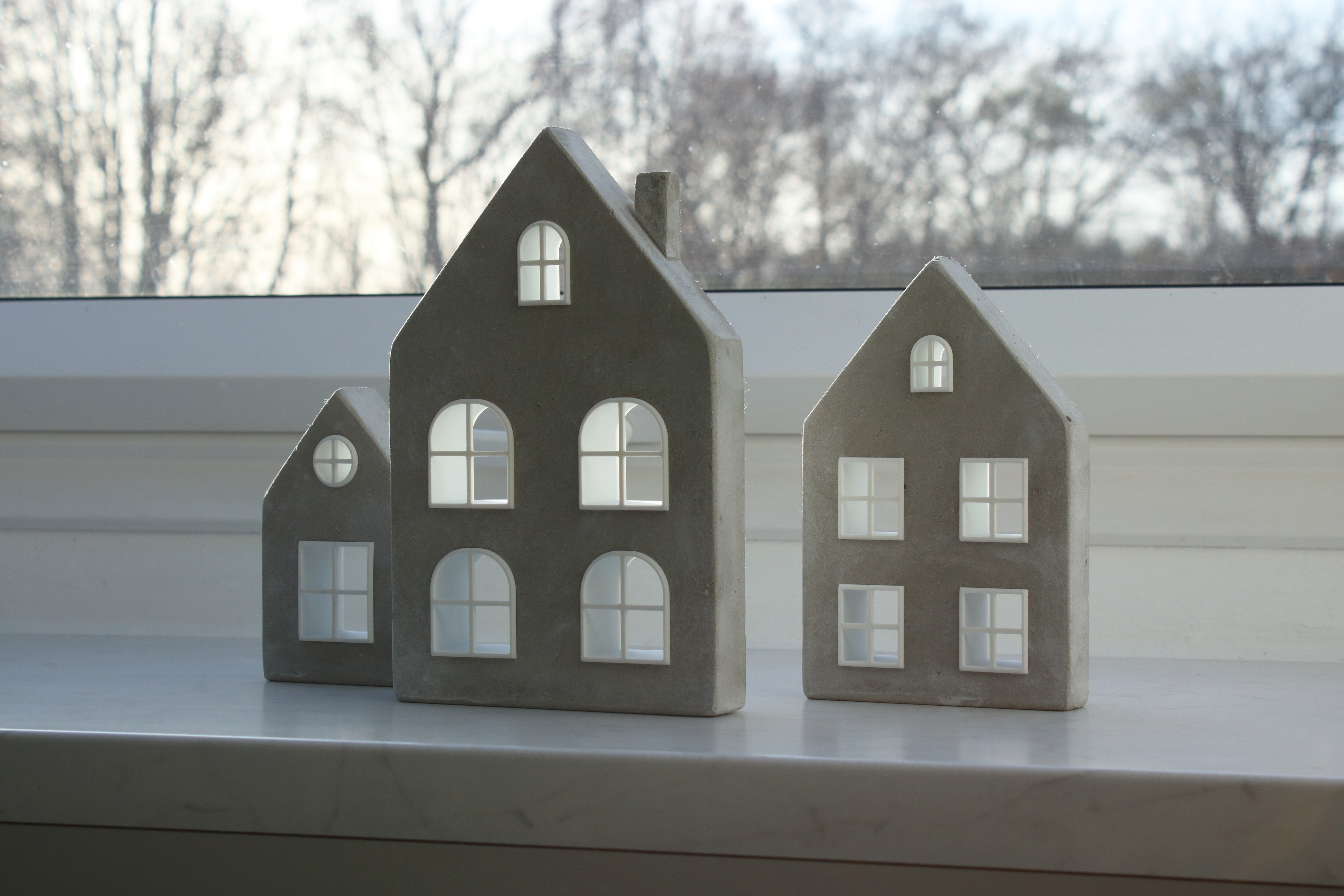 Beton Deko Häuser mit Fenstereinsatz